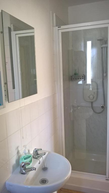 איסטבורן Arden Guest House מראה חיצוני תמונה